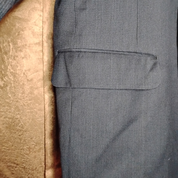 Elegant Men's Dark Blazer - Picture 10 of 16